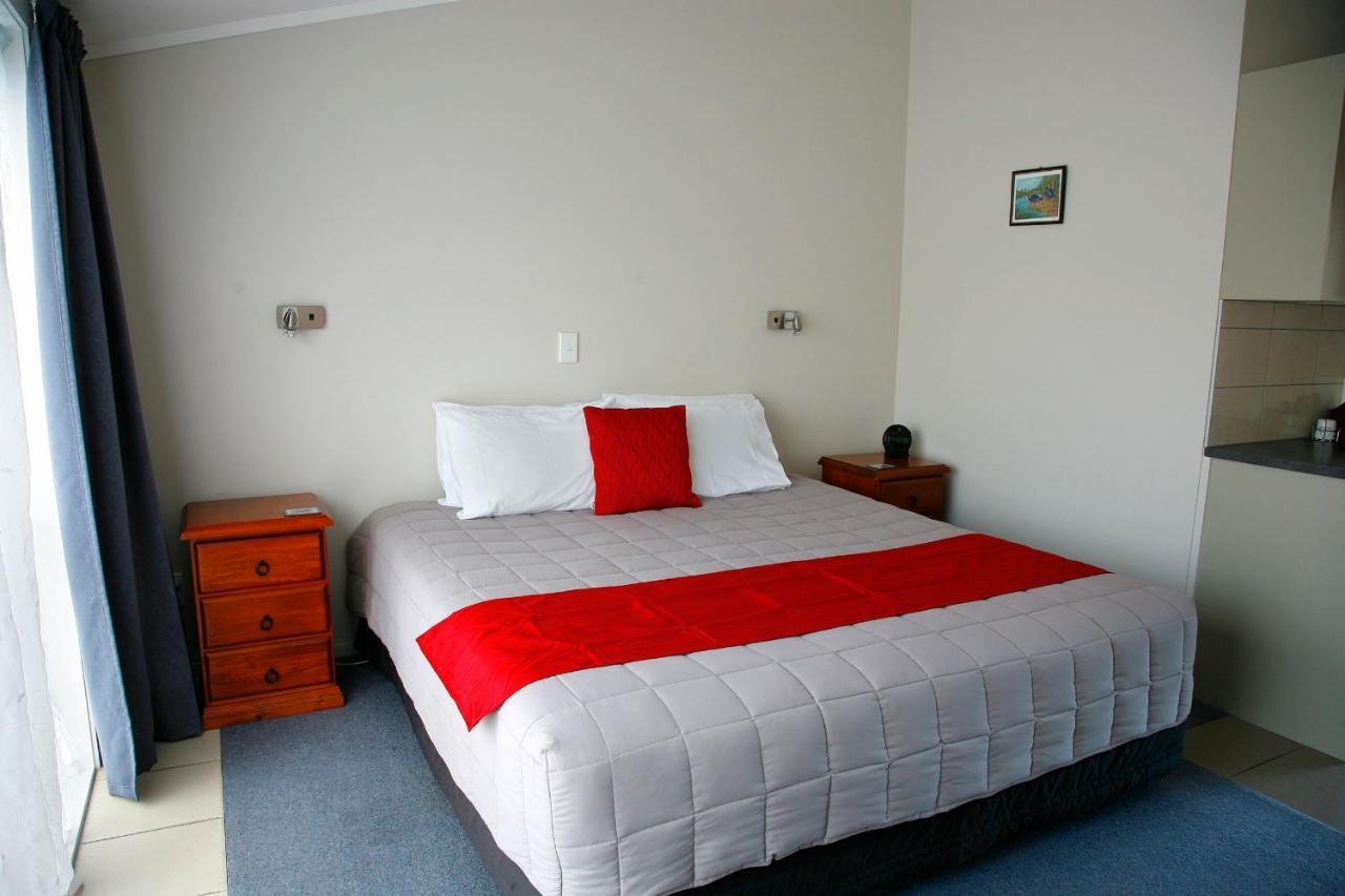 Touchwood Motor Lodge Pukekohe Dış mekan fotoğraf