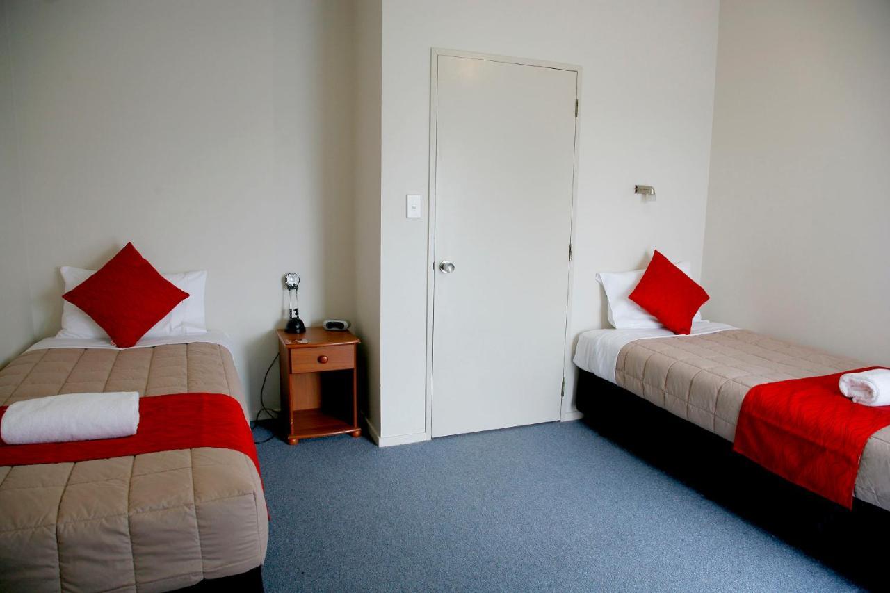 Touchwood Motor Lodge Pukekohe Dış mekan fotoğraf